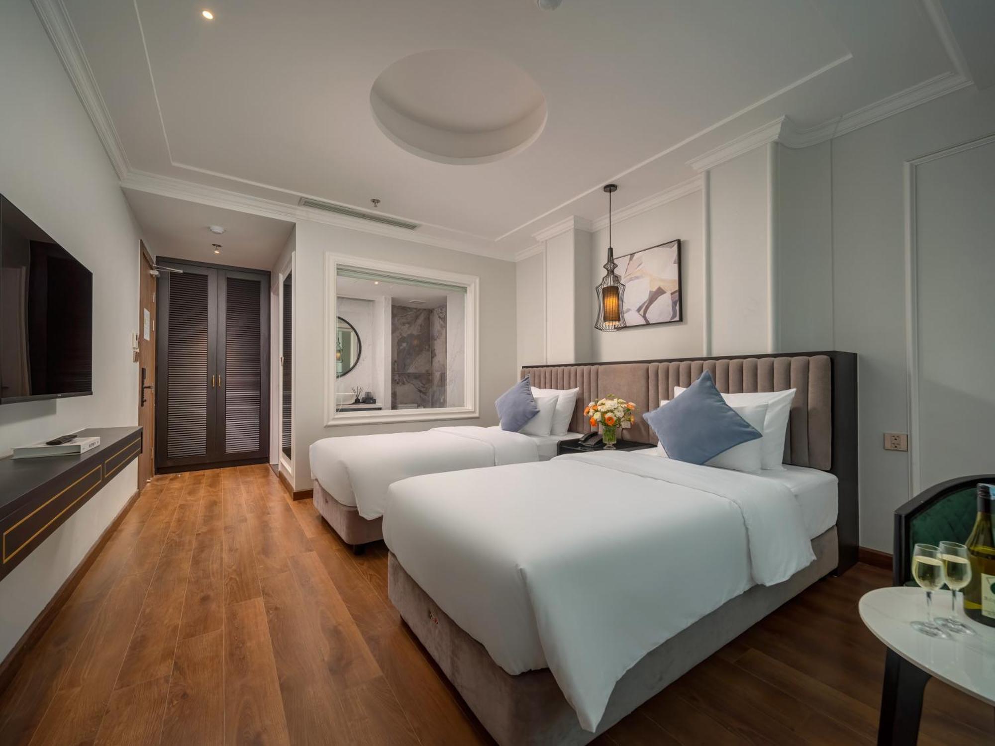 22Land Cloud Hotel Hanoi Rum bild